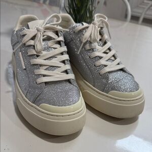 Tory Burch women Sparkly Silver Sneakers size 7M